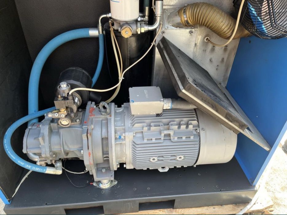 AIR ROLLAIR инверторен Винтов компресор 30kw 2015 година