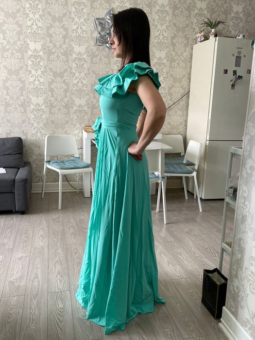 Платье на выпускной, свадьбу