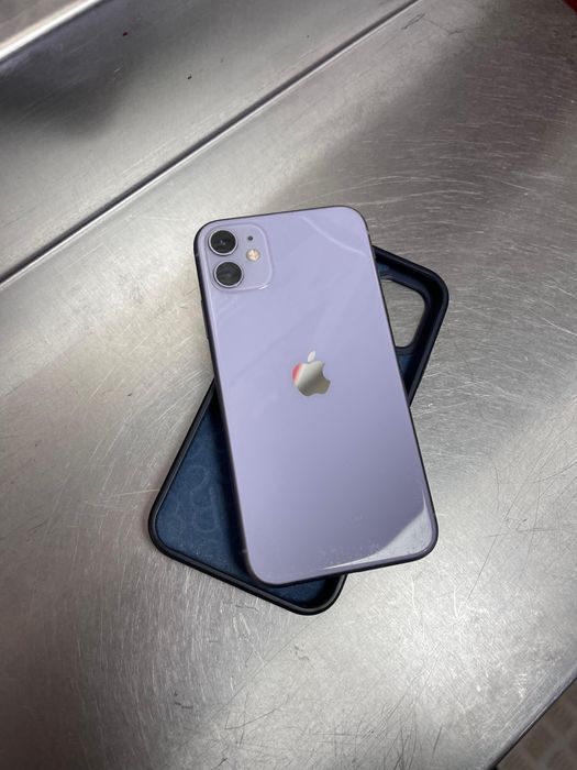 Айфон 11 в идеально состоянии