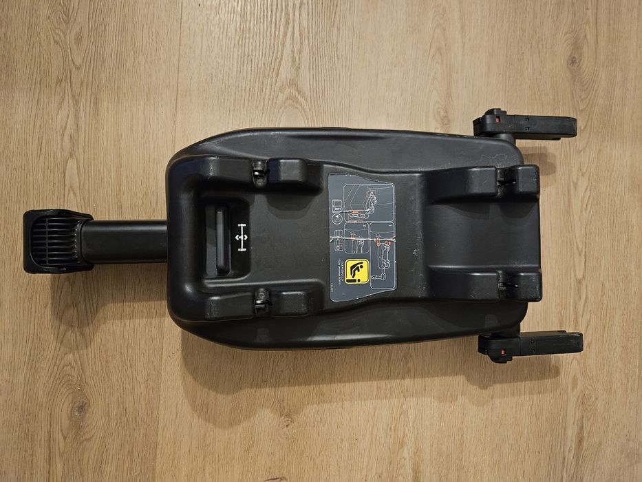 Scoică auto Joie cu sistem isofix
