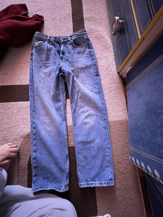 Продам одежду одевала 1-2 раза за 3000тг