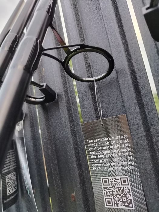 SET 4 Lansete Legend Carp 3.90 m 3.75 LBS 2 tronsoane

Produs NOU cu l