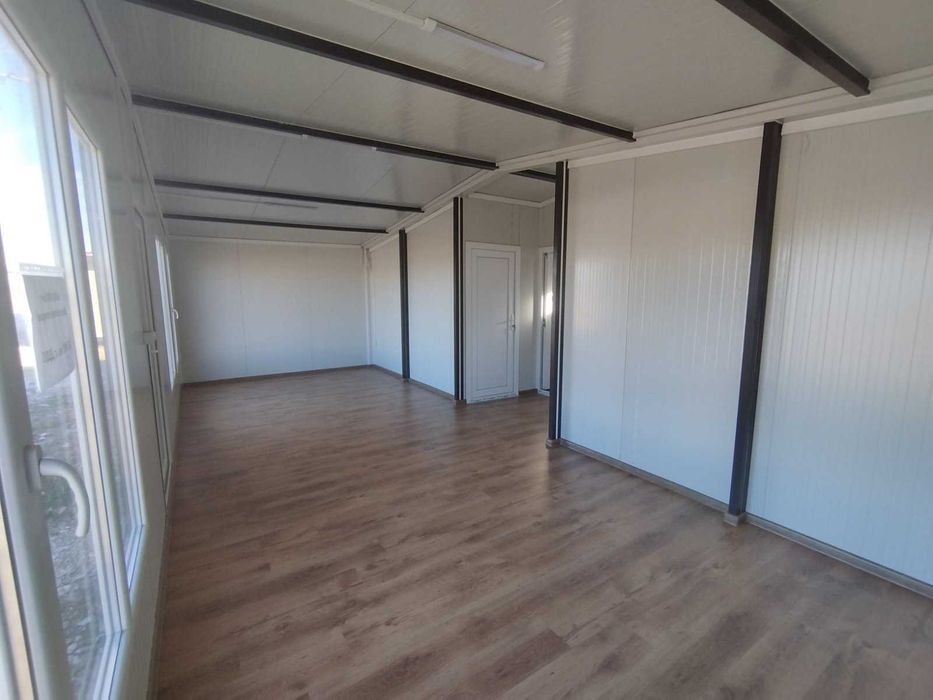 Жилищен контейнер 600/800 см. с двускатен покрив