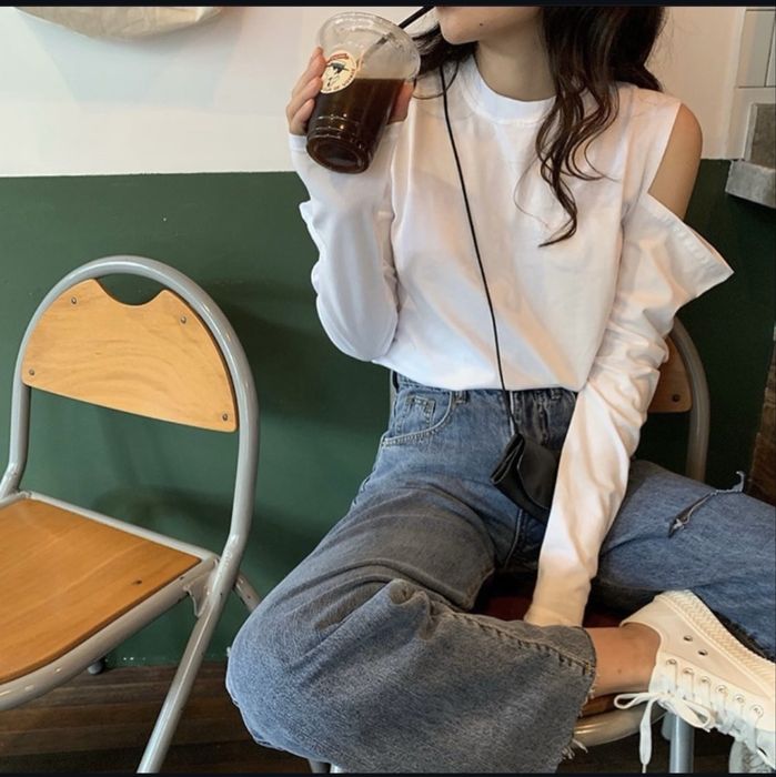 Крутой лонгслив для девушек