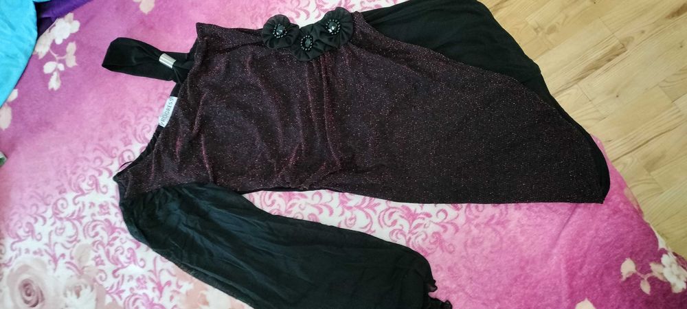 Официална рокля с един ръкав и презрамка