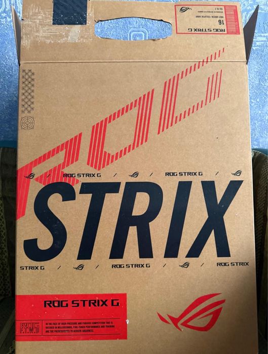 Игровой ноутбук ASUS ROG Strix G16