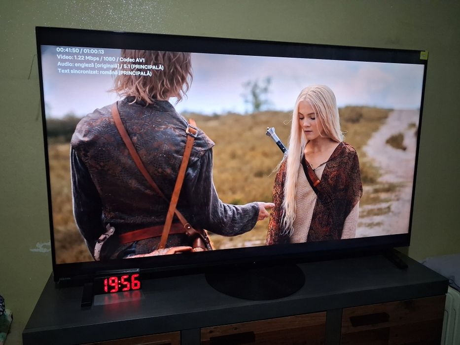 Vând tv start Toshiba 165 cm