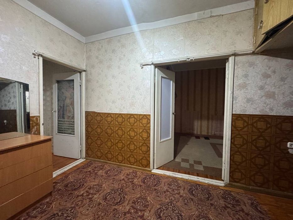 Продаётся квартира куйлюк массив4 2/1/4