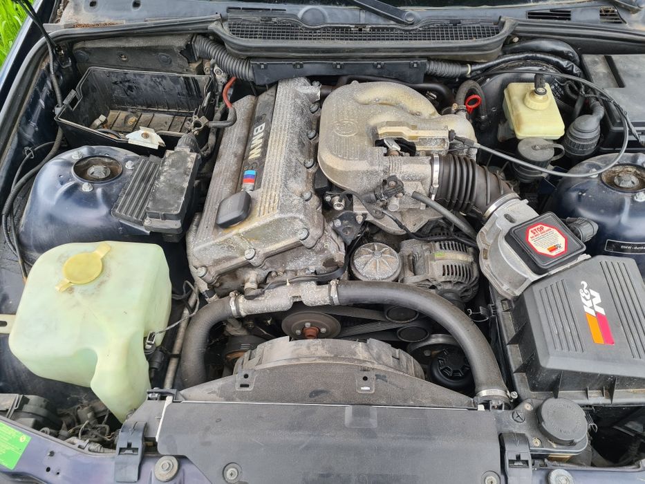 (Продава се на части) BMW 318is комби