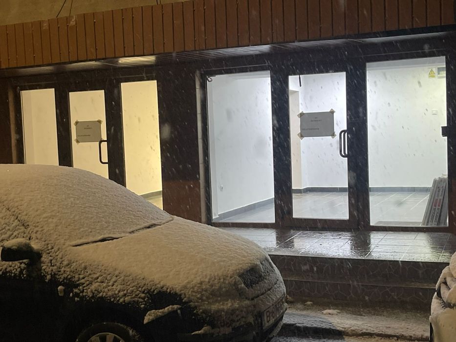 Spatiu comercial de inchiriat / Vad central