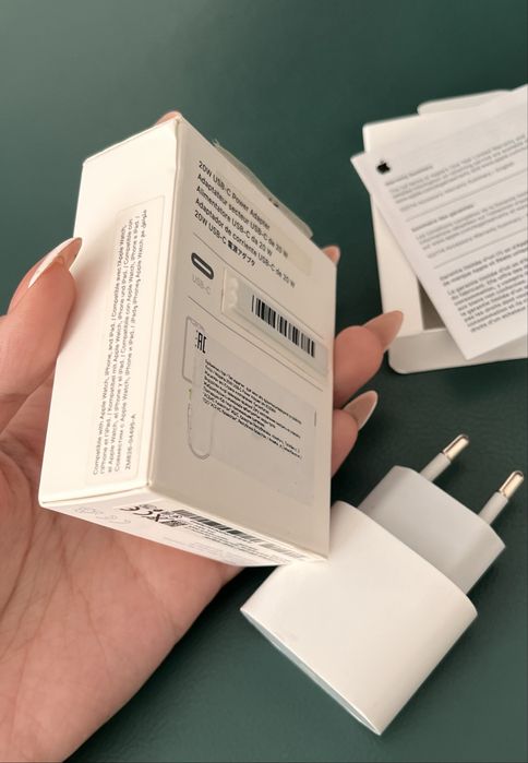 Оригинальный Apple USB-C 20W Power Адаптер