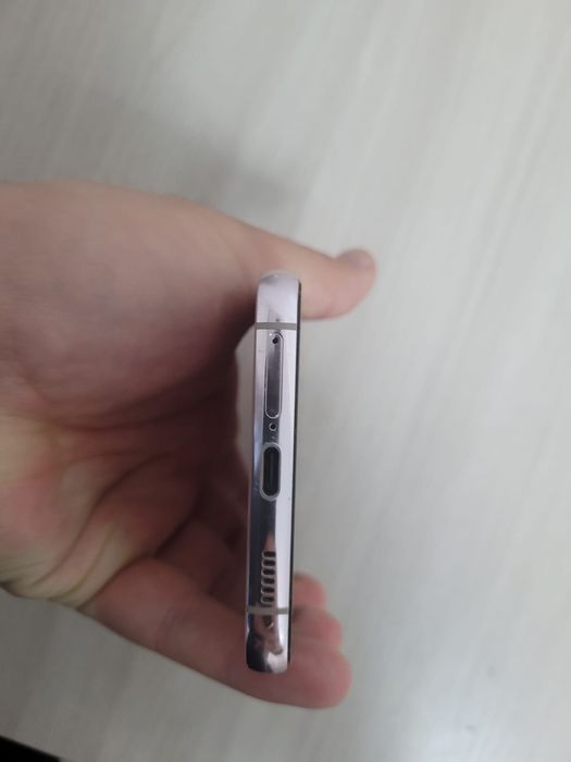 Продается Samsung s22+
