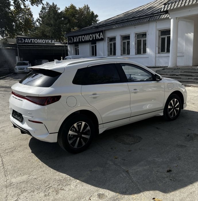 Byd E2 sotiladii