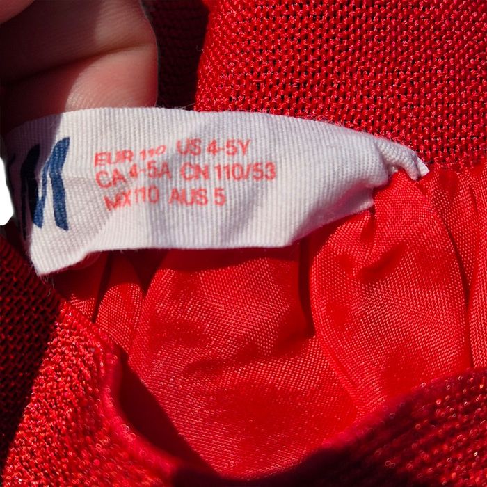 Fusta rosie 4-5 ani H&M, 104-110, potrivita si pentru Craciun