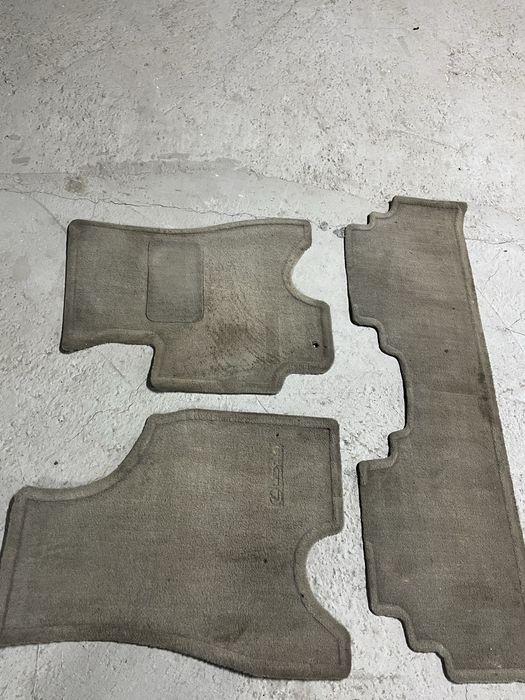 Полики лексус и полка