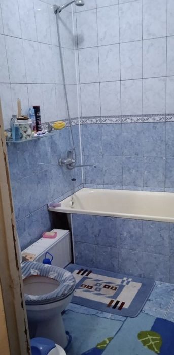 Юнусабад 12 квартал Продается квартира 1/1/9