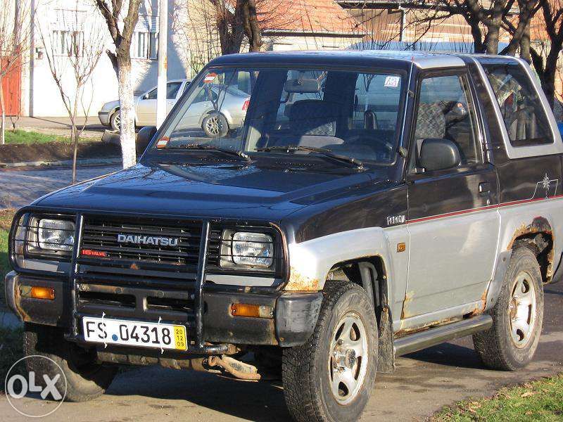 Vand arc spate Daihatsu Feroza