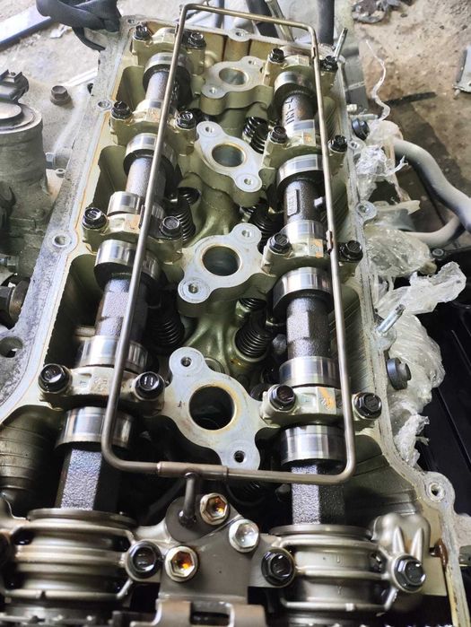 Toyota Hilux2Tr-fe один Vvt`i