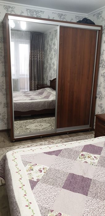 Продам спальный гарнитур