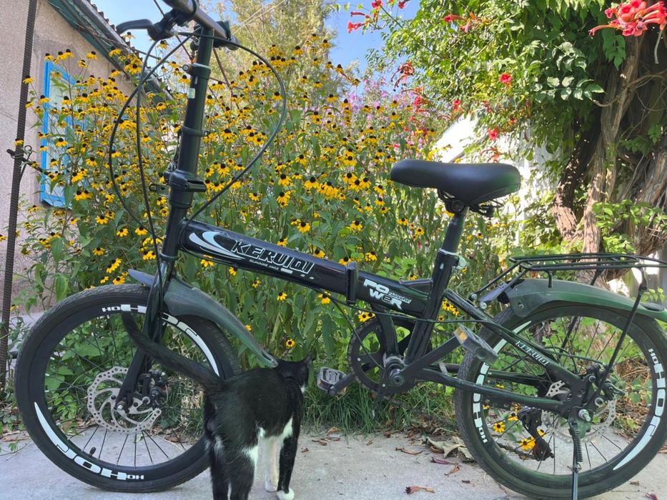 Скоростной велосипед.