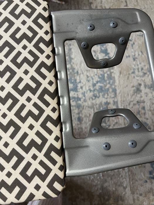 Продам новую гладильную доску