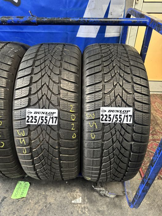 225/55/17 dunlop