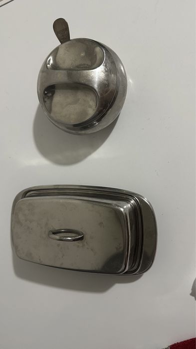 Сахарница с ложкой , масленка