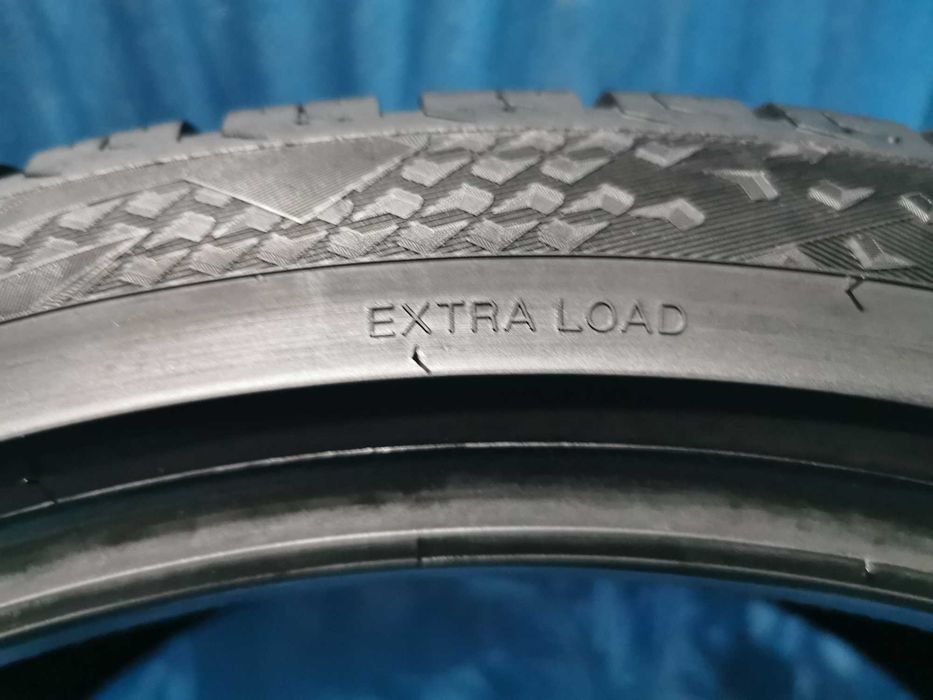 255/35 R19 - vredestein m+s o bucata 245/35 ZR20 goodyear o bucata