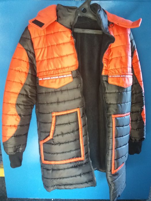 продам куртку 42-44 размер