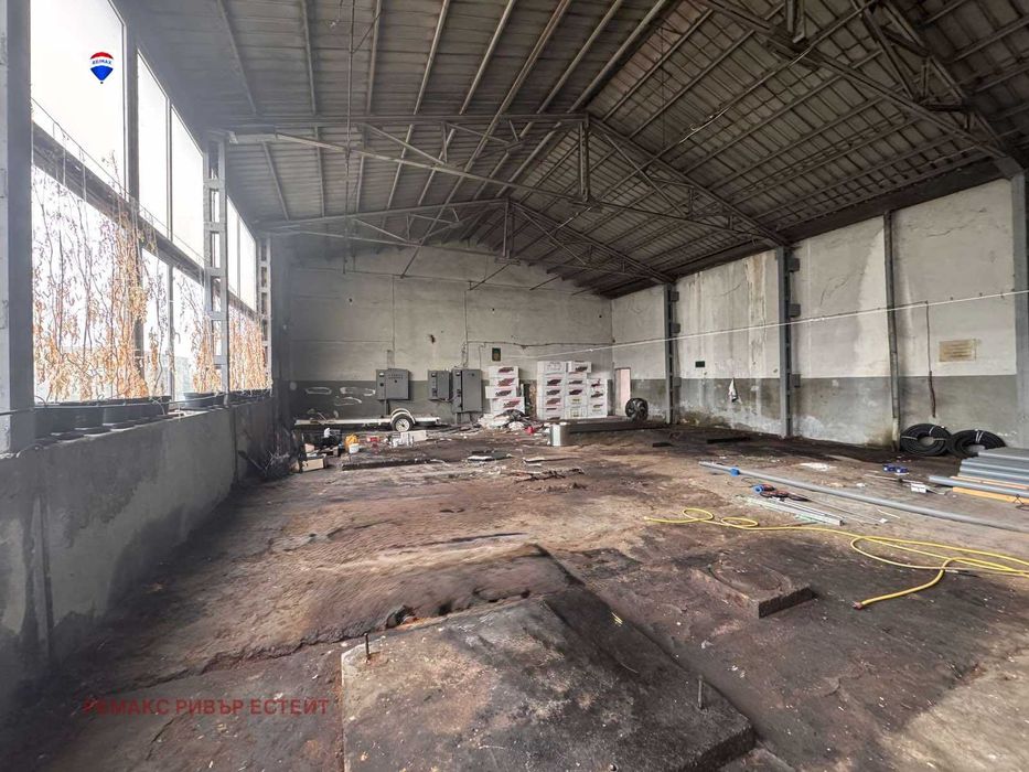 Дава се под наем Склад в с. Новград, Област Русе - 600 кв.м за 612 € - Снимка #10