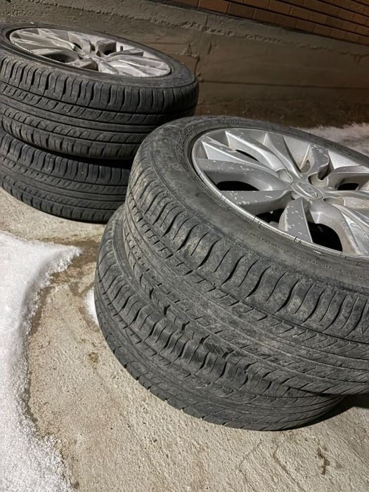 Шины в комплекте