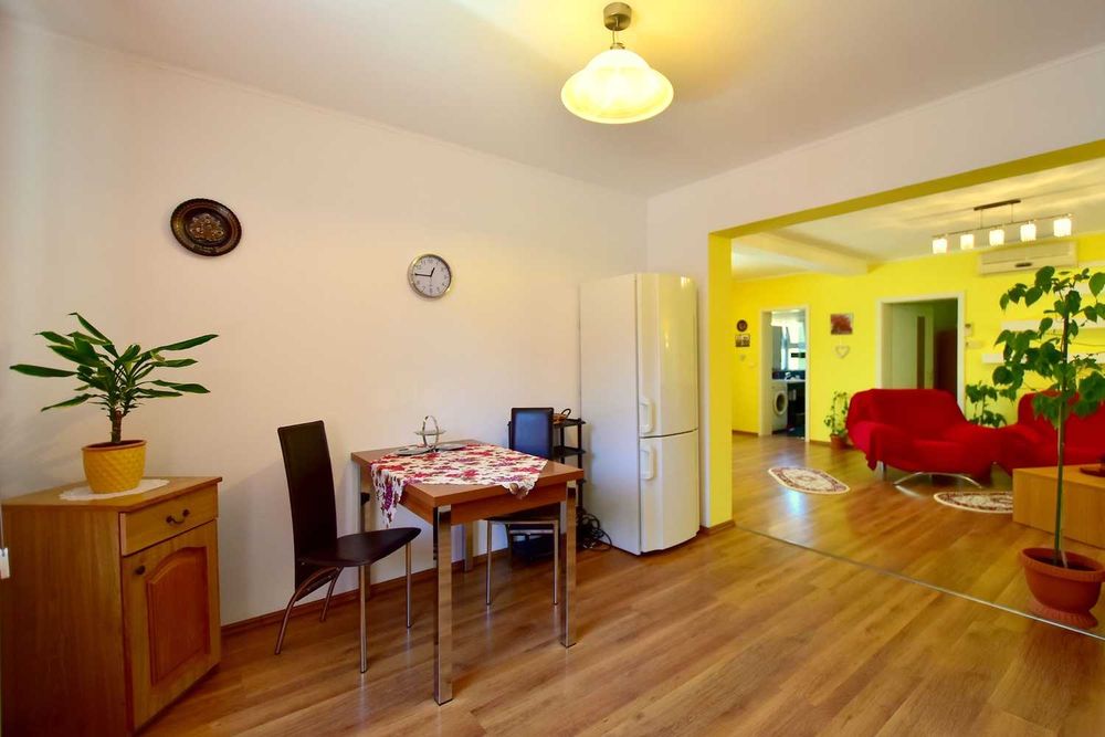 Proprietar, închiriez casa individuala parter in Dumbravita - Timis