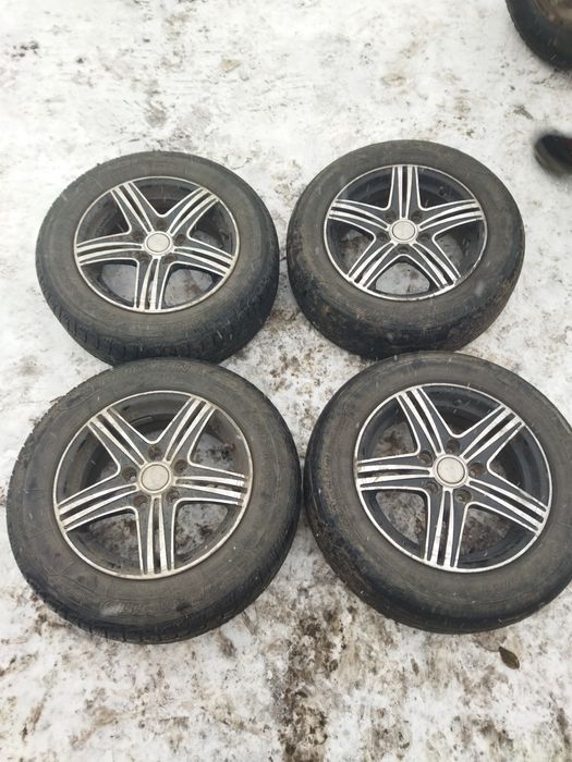 Диски на 15 крепеж 5*114.3 Тойота ниссан