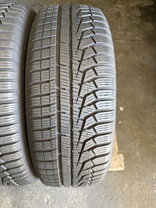 2 anvelope iarna 205/60/16 Hankook 7 mm!