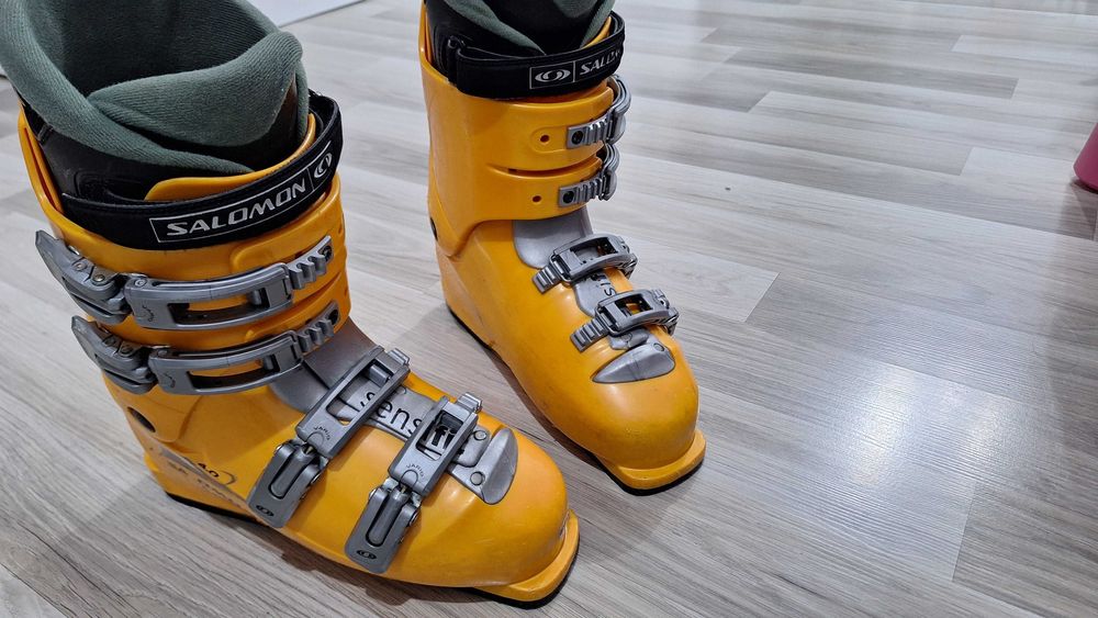 Clapari ski salomon marimea 43