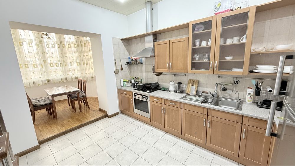 Чехова Аренда (г.Россия/Мирабад Авеню) Дуплекс 250 кв Габус 4/4/6