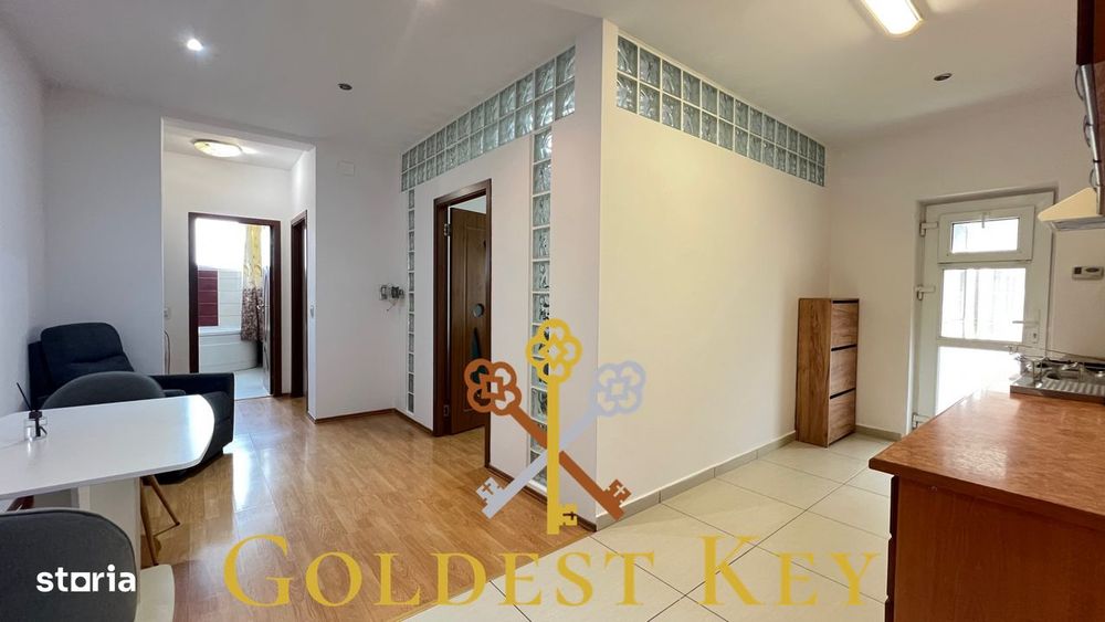 Apartament spatios cu 2 dormitoare, balcon, terasa si parcare!