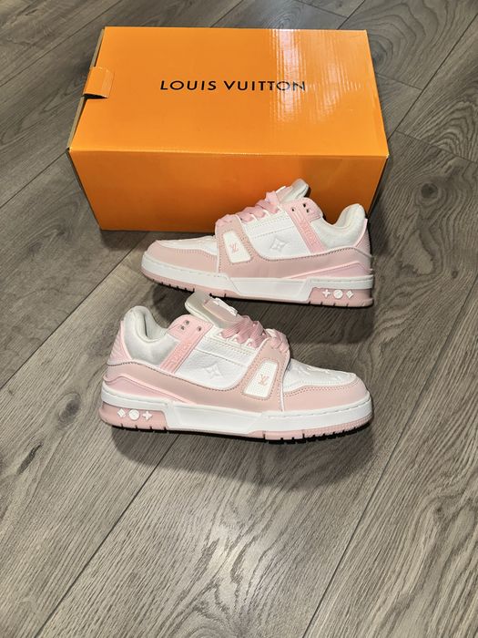 Lv Trainer