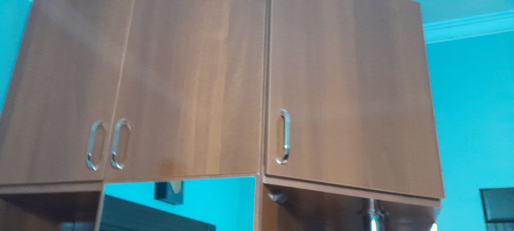 Мебель для прихожей.