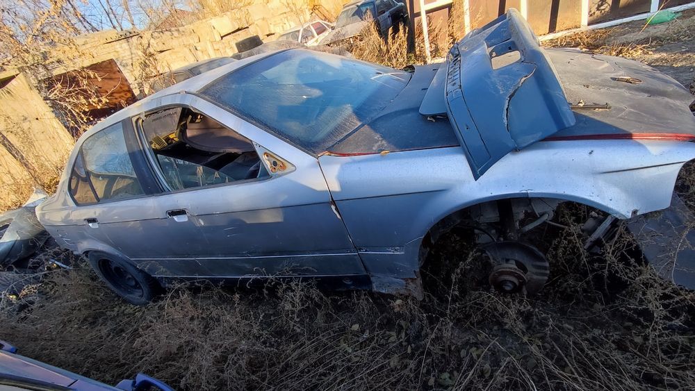 Продам кузов с документами БМВ 318