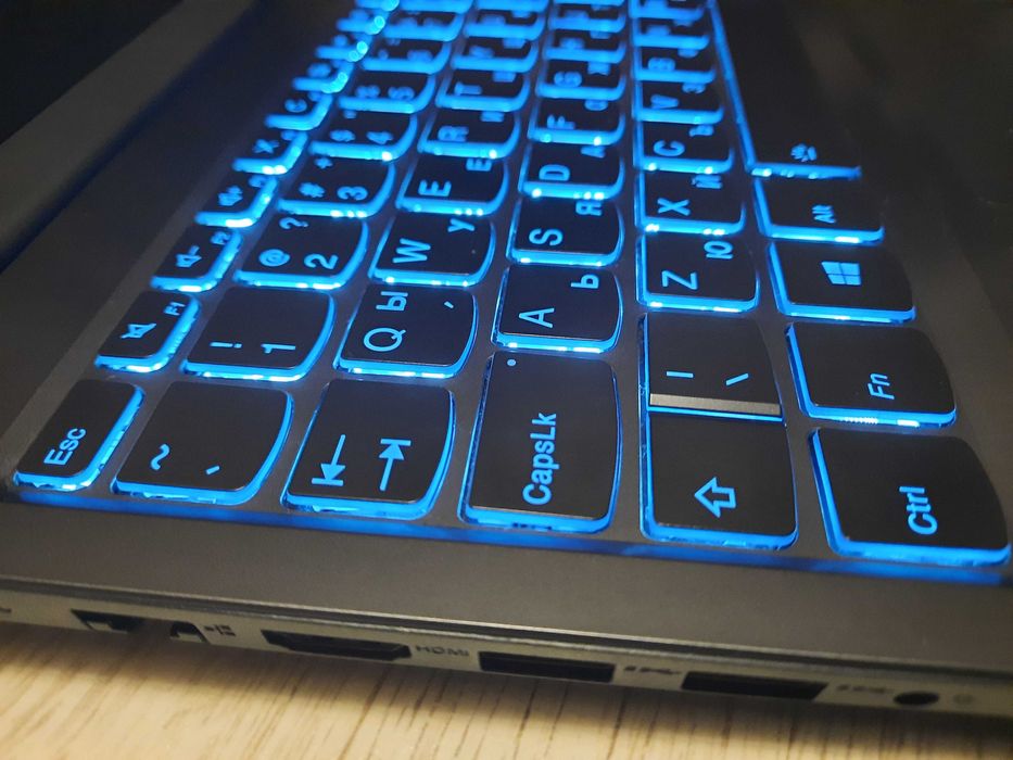 i5-9300H/GTX1050/16ram/SSD/IPS Lenovo Idealpad gaming 3 laptop гейминг лаптоп