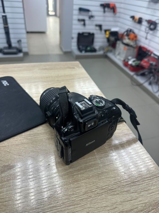 Nikon D5100(TM79)