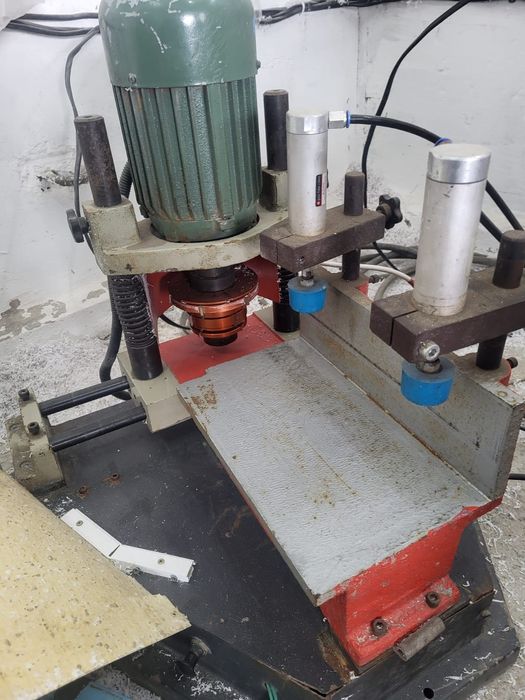 Станки для изготовления ПВХ окон