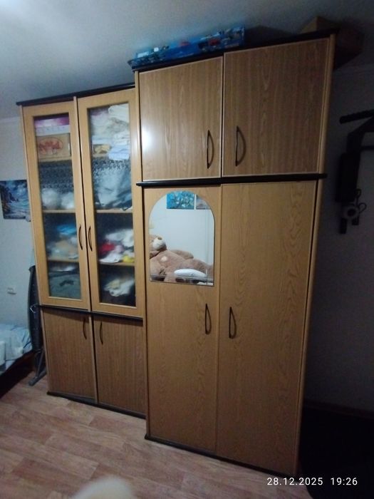 Продам офисные шкафы