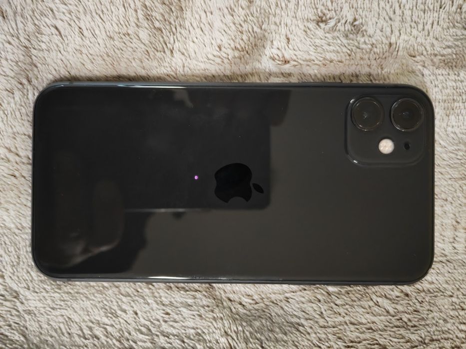 IPhone 11 -Space Grey, 64GB, 97% Капацитет на батерията,26.3.1-версия