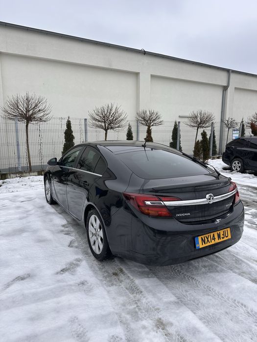 Dezmembrez opel insignia facelift 2000 CDTI motor cutie fata A20