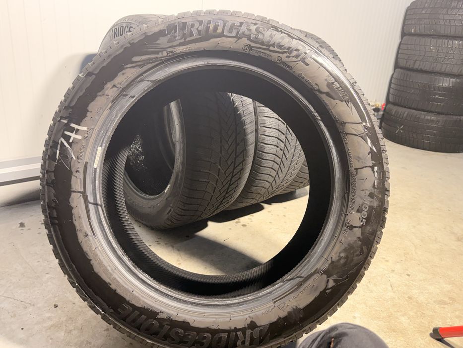 255/50/19 зимни гуми BRIDGESTONE BLIZZAK LM005