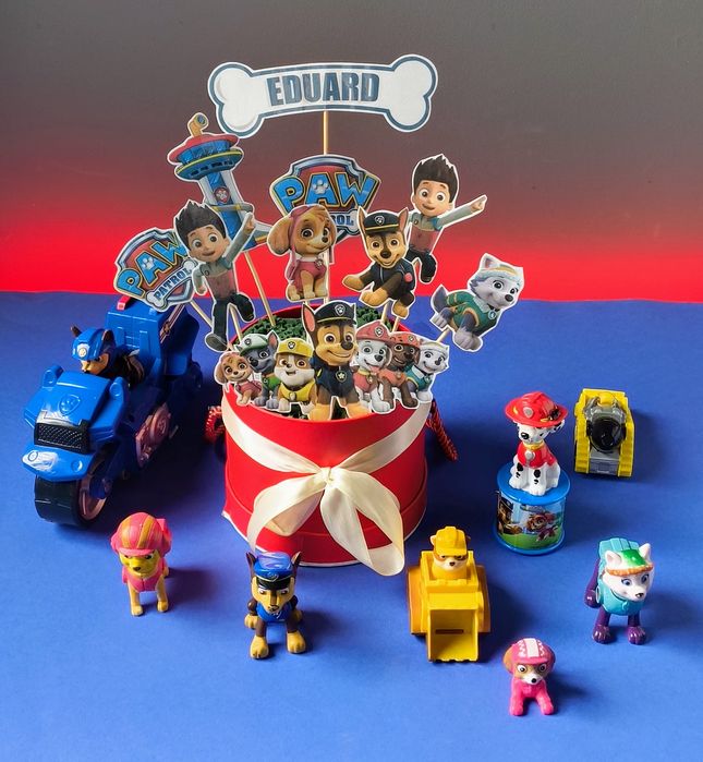 Toppere tort cu Patrula cățelușilor