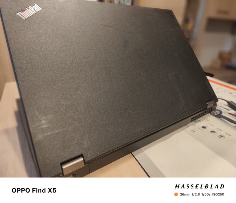 Lenovo Thinkpad L570 procesor 2,2ghz RAM 4gb HDD 500gb baterie tine