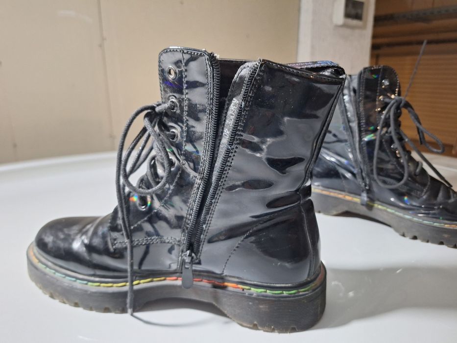 Дамски обувки  боти